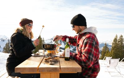 Ein Fondue geniessen