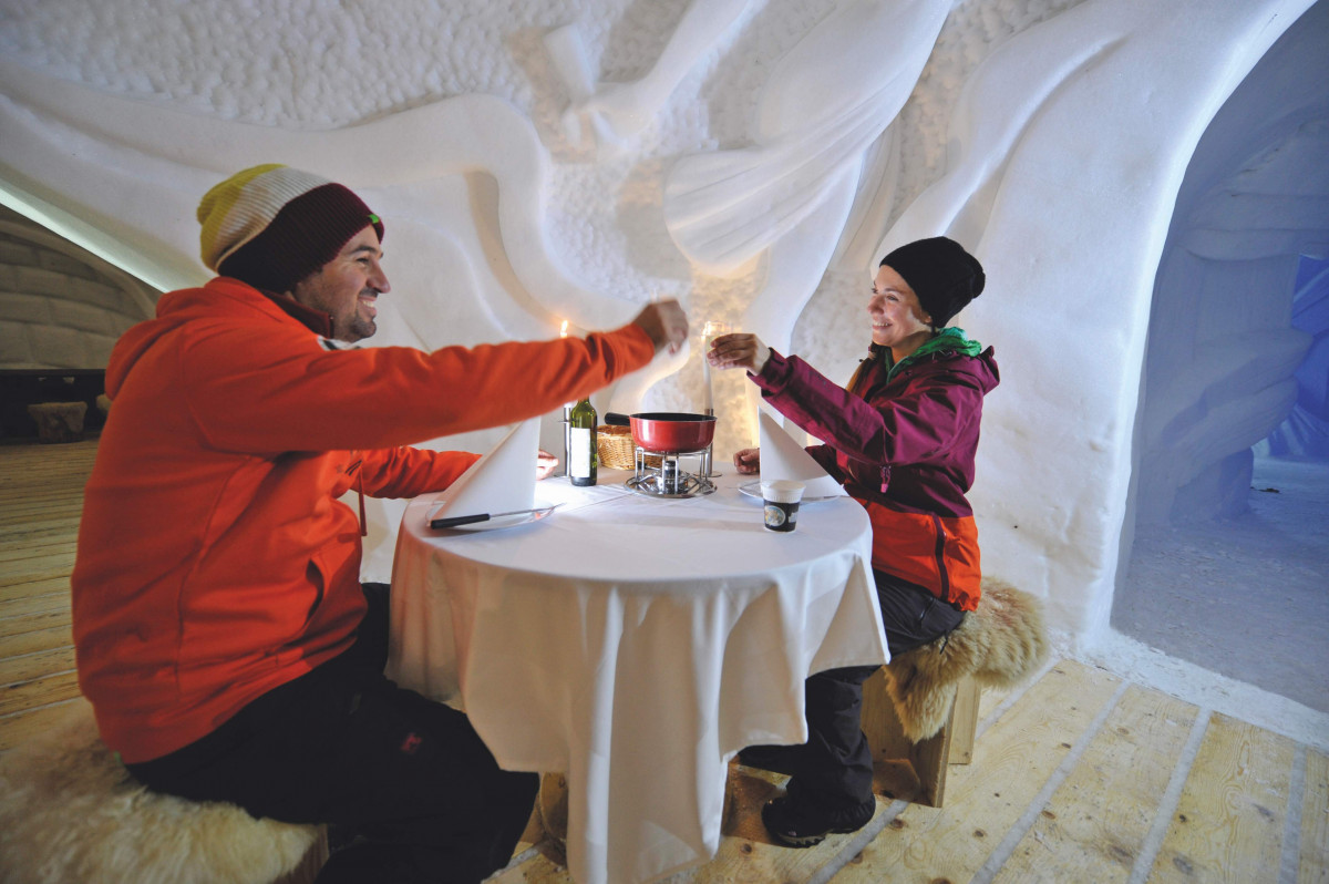 iglu-in-love-der-valentinstagsausflug-im-schnee-iglu-dorf-the